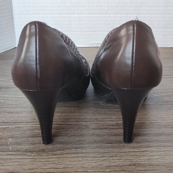 Connie High Heel Pumps Size 7 Brown Stacey Perforated Faux Leather Dressy Shoes - Picture 5 of 13